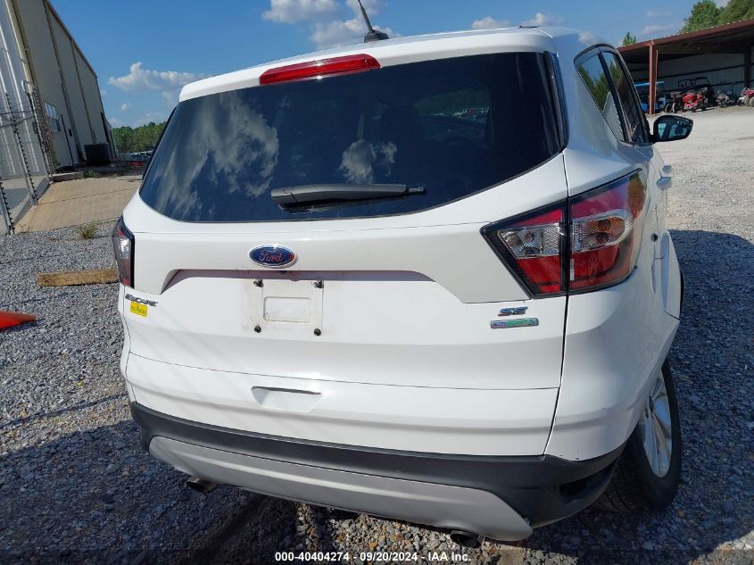 1FMCU0GD4HUD04765 2017 Ford Escape Se