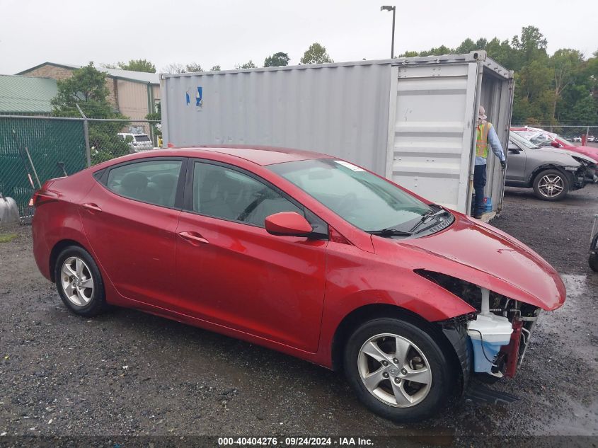 5NPDH4AE8FH557228 2015 HYUNDAI ELANTRA - Image 1