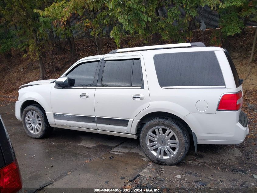 2014 Lincoln Navigator VIN: 5LMJJ2J51EEL00852 Lot: 40404485