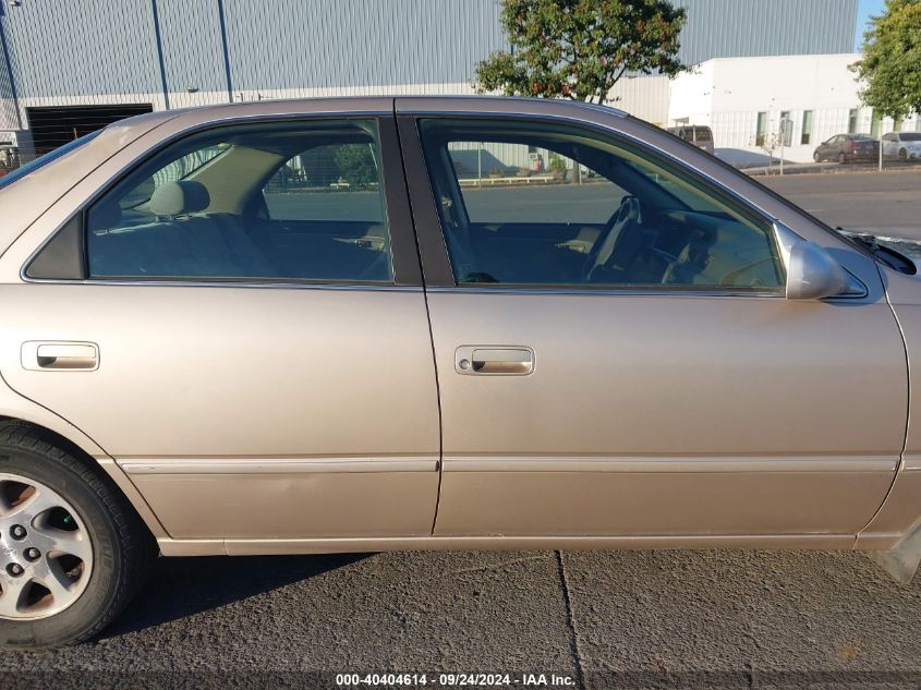 1999 Toyota Camry Le V6 VIN: JT2BF22K5X0182122 Lot: 40404614