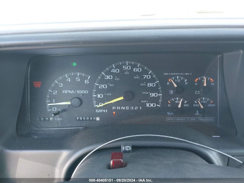 3GKFK16R9VG500410 1997 GMC Suburban 1500 Sl