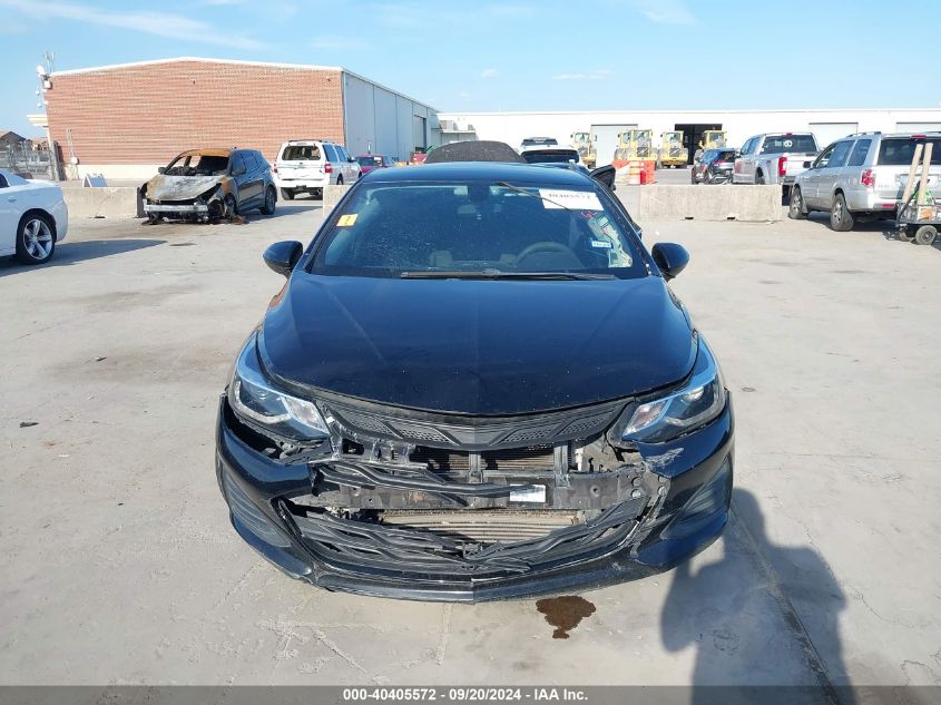 2019 Chevrolet Cruze Lt VIN: 1G1BE5SM7K7115768 Lot: 40405572