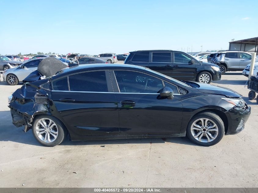 2019 Chevrolet Cruze Lt VIN: 1G1BE5SM7K7115768 Lot: 40405572