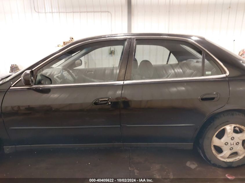 JHMCG5657XC018382 1999 Honda Accord Ex