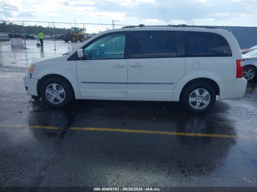 2010 Dodge Grand Caravan Sxt VIN: 2D4RN5D12AR139467 Lot: 40405701