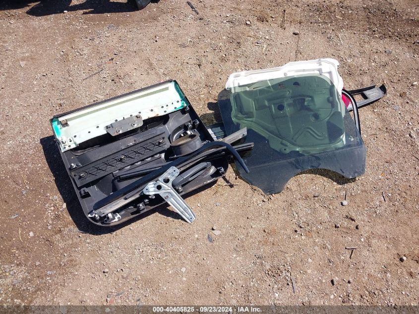 3GCPCSEA8CG218979 2012 Chevrolet Silverado 1500 Lt