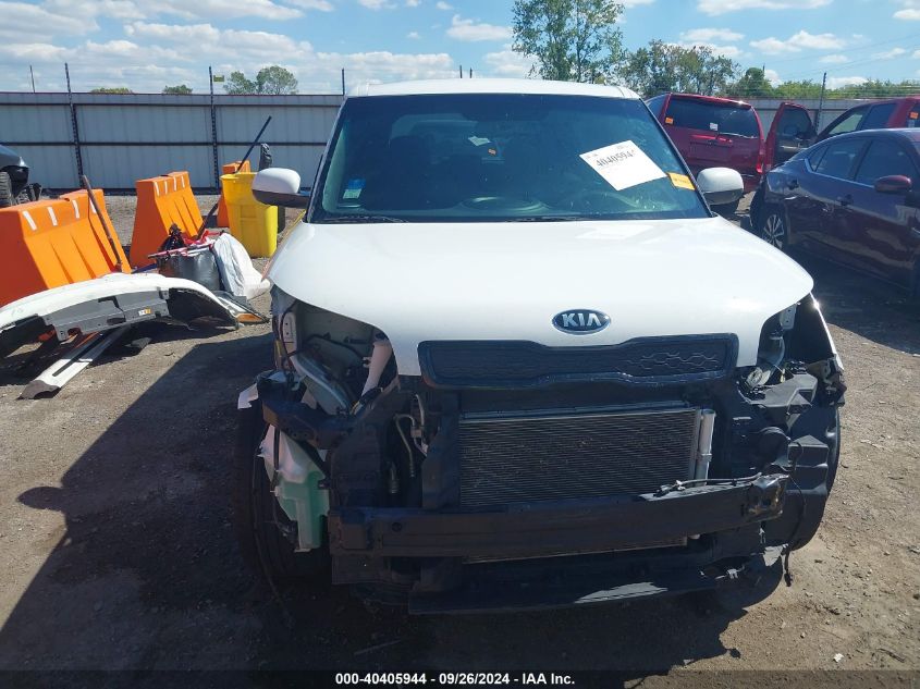 KNDJP3A57G7401008 2016 Kia Soul +