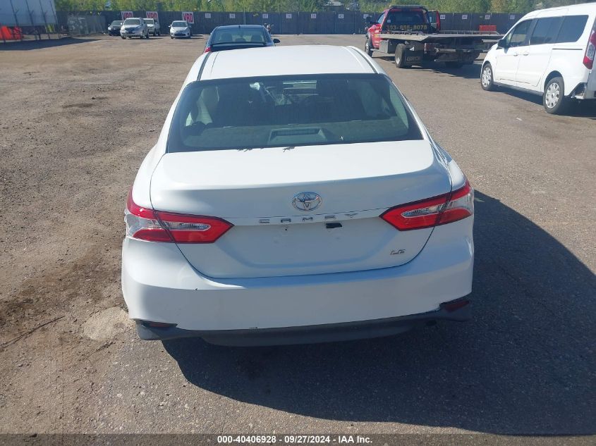 2018 Toyota Camry Le VIN: 4T1B11HK5JU055339 Lot: 40406928