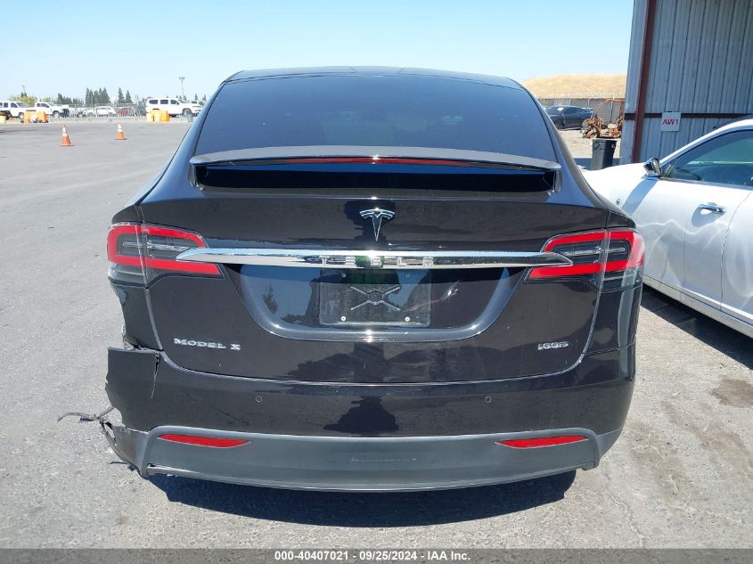 2017 Tesla Model X 100D/75D/90D VIN: 5YJXCBE25HF048179 Lot: 40407021