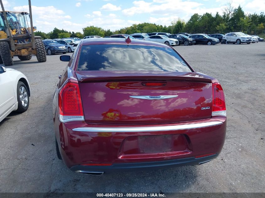 2C3CCAAG2KH746216 2019 Chrysler 300 Touring