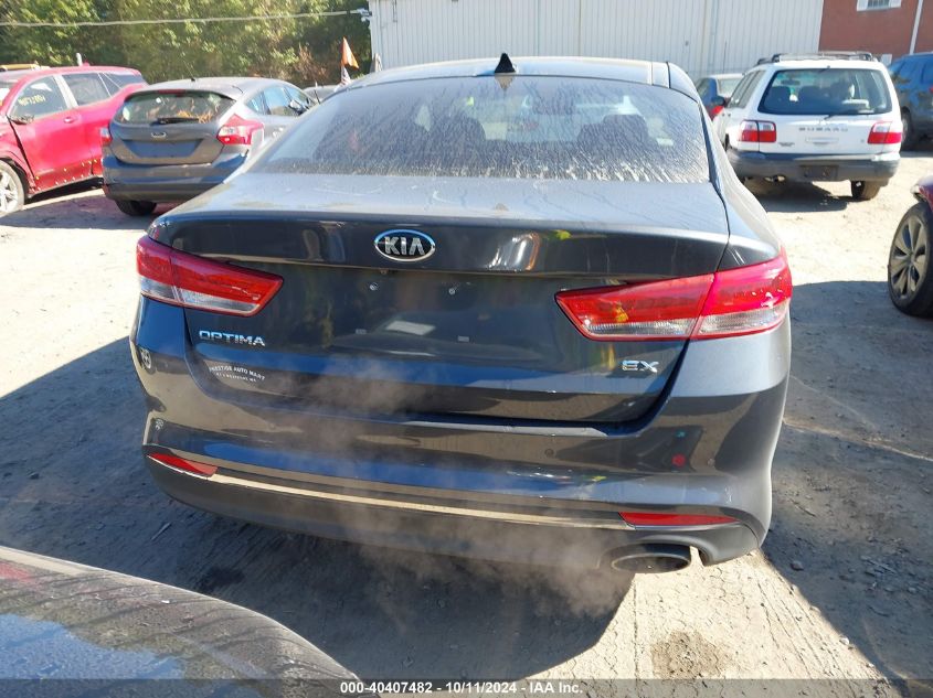 5XXGU4L34JG224002 2018 Kia Optima Ex