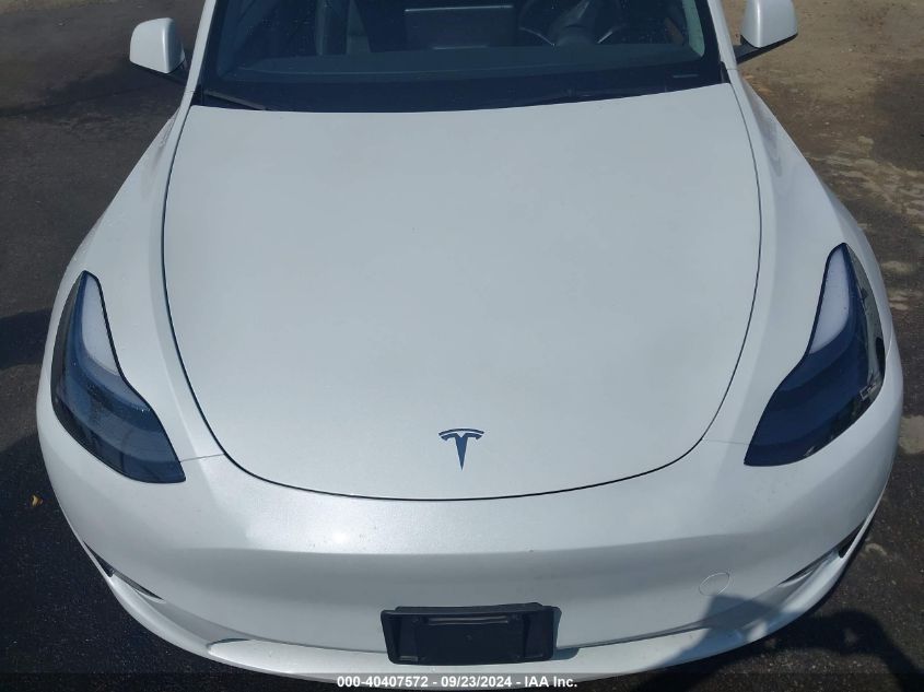 2023 Tesla Model Y VIN: 7SAYGDEE3PF897016 Lot: 40407572