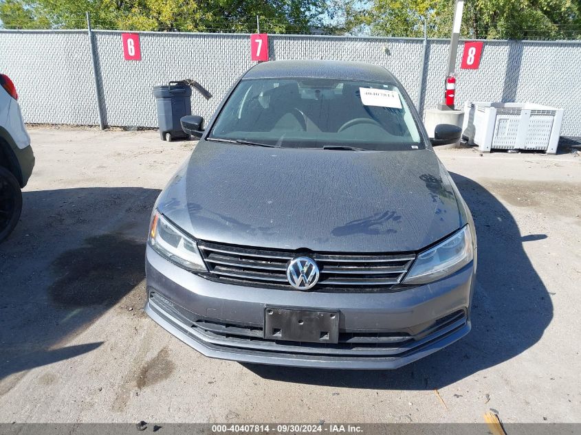 2016 Volkswagen Jetta 1.4T Se VIN: 3VWD67AJ3GM370704 Lot: 40407814