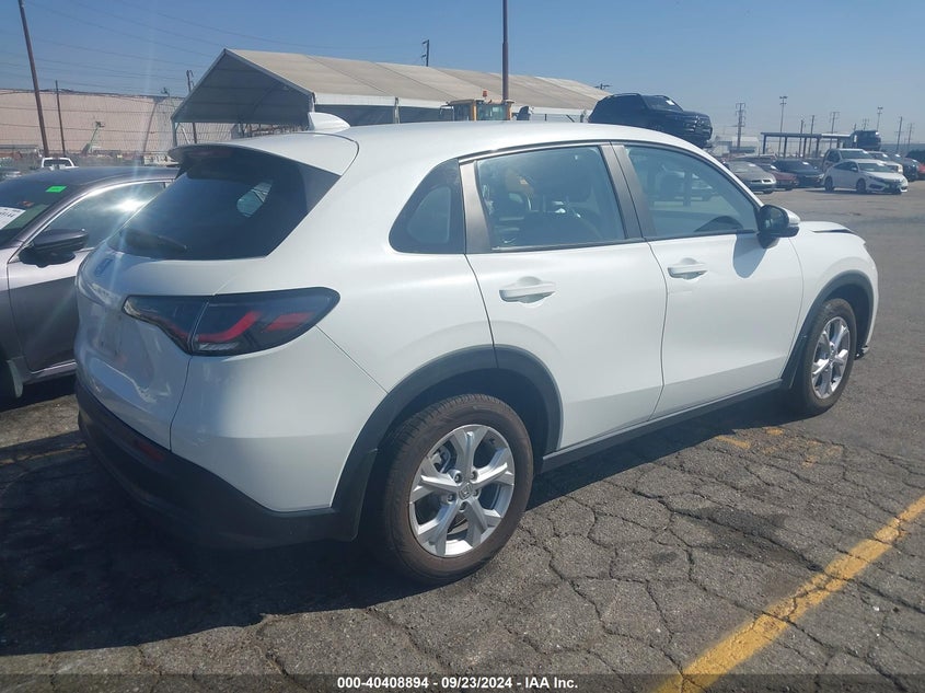 VIN 3CZRZ1H3XPM738472 2023 HONDA HR-V 2WD LX