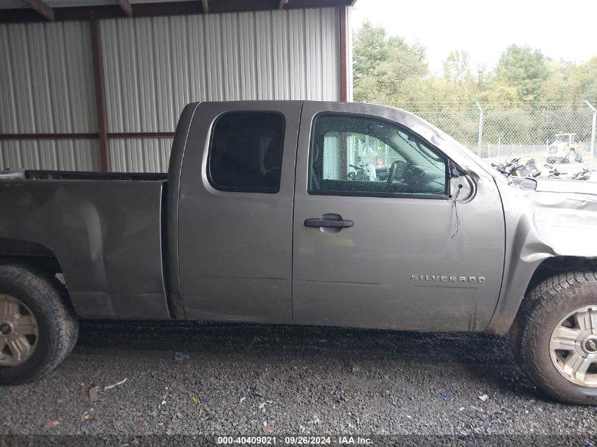 2013 Chevrolet Silverado 1500 Lt VIN: 1GCRKSE73DZ267881 Lot: 40409021