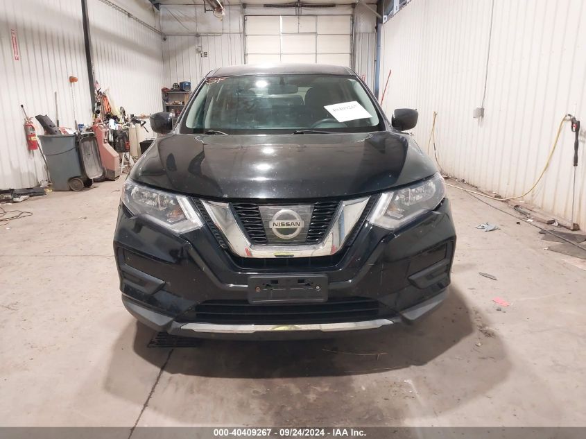 2017 Nissan Rogue S VIN: KNMAT2MV2HP586653 Lot: 40409267