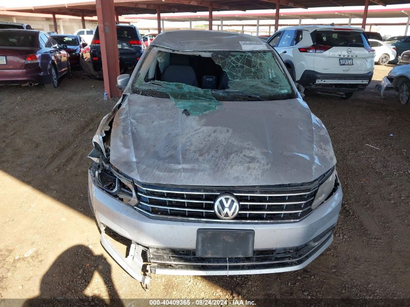 1VWAA7A32JC044677 2018 Volkswagen Passat S/R-Line