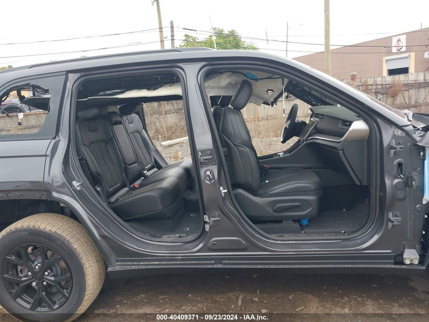 2024 JEEP GRAND CHEROKEE VIN: 1C4RJHAG8RC220934