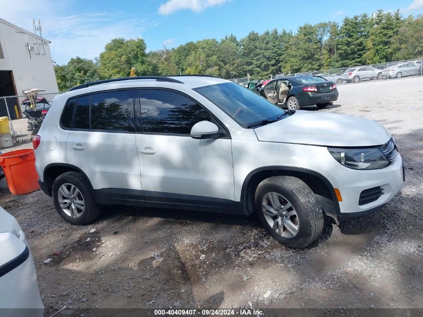 2017 Volkswagen Tiguan 2.0T/2.0T S VIN: WVGAV7AX5HK010772 Lot: 40409407