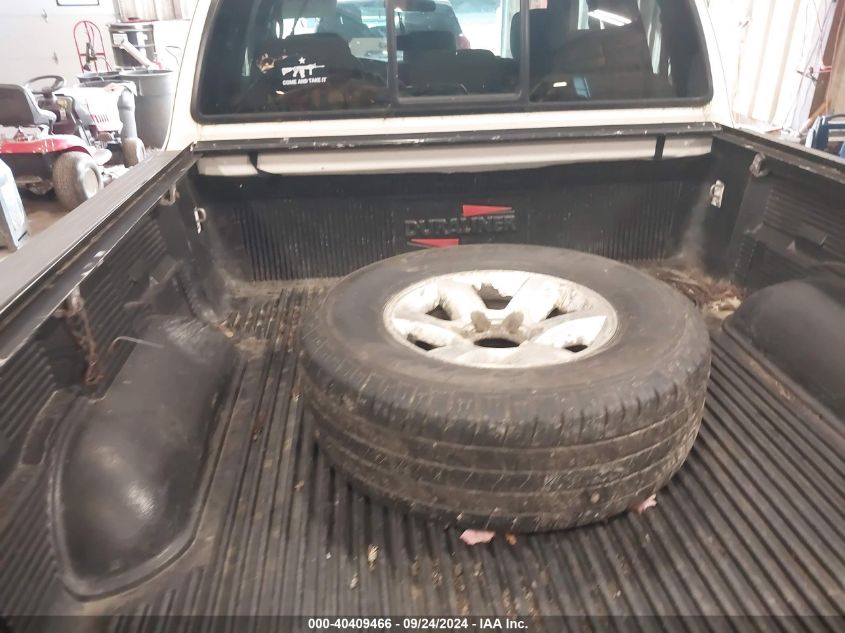 5TBBT44165S464403 2005 Toyota Tundra Sr5 V8