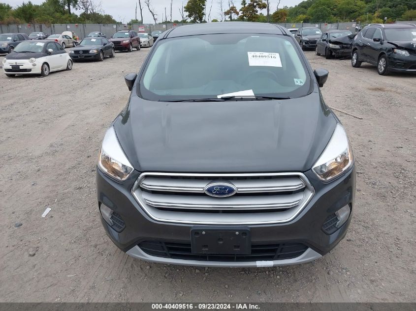 2019 FORD ESCAPE SE - 1FMCU9GD2KUB92995