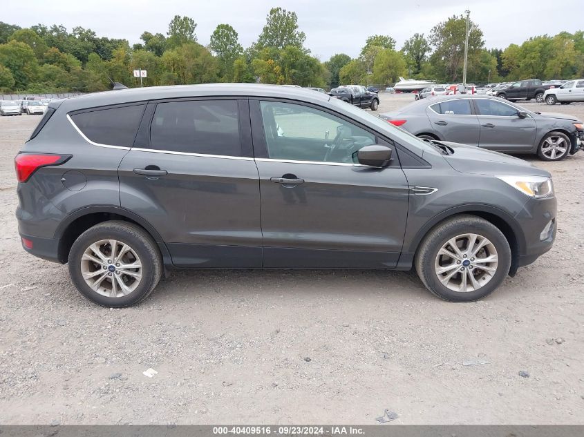 2019 FORD ESCAPE SE - 1FMCU9GD2KUB92995