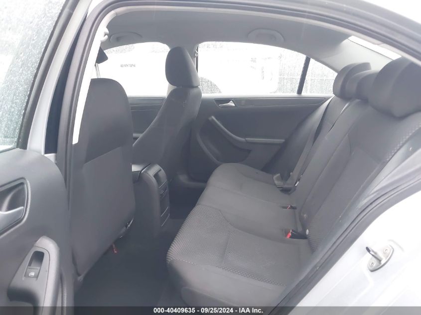 3VW2K7AJ4EM256811 2014 Volkswagen Jetta 2.0L S