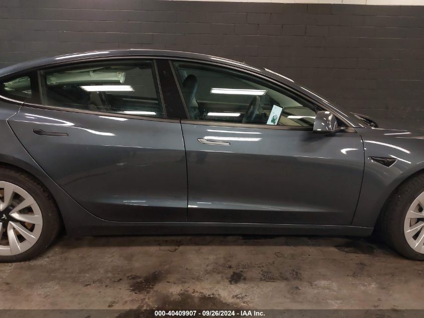 2022 Tesla Model 3 Long Range Dual Motor All-Wheel Drive VIN: 5YJ3E1EB9NF272604 Lot: 40409907