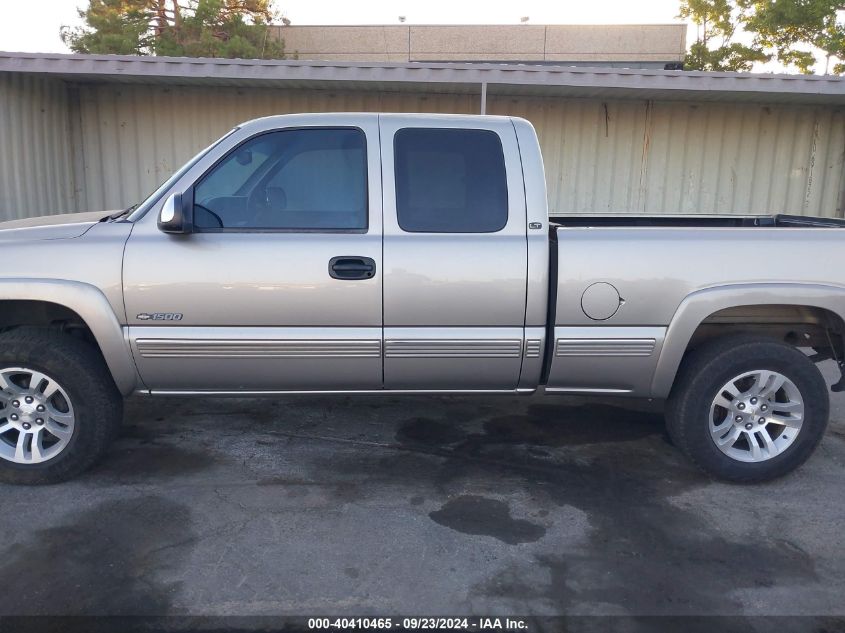 2000 Chevrolet Silverado K1500 VIN: 1GCEK19TXYE389568 Lot: 40410465