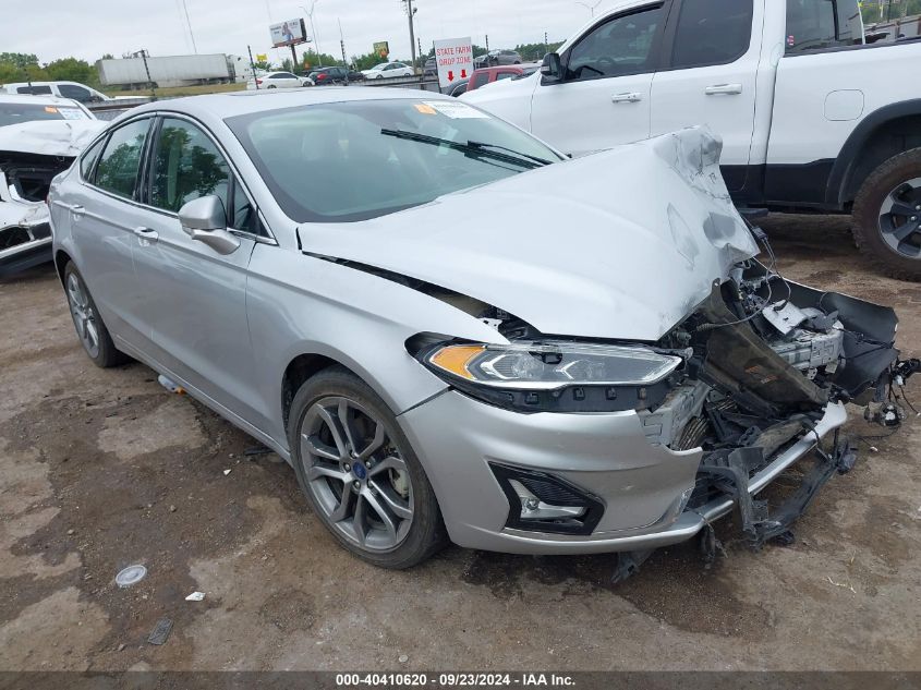 VIN 3FA6P0RU2KR181932 2019 FORD FUSION HYBRID no.1