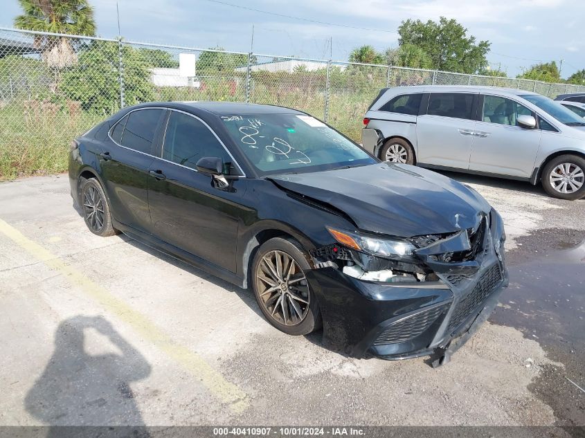 4T1G11AK9MU530222 2021 TOYOTA CAMRY - Image 1