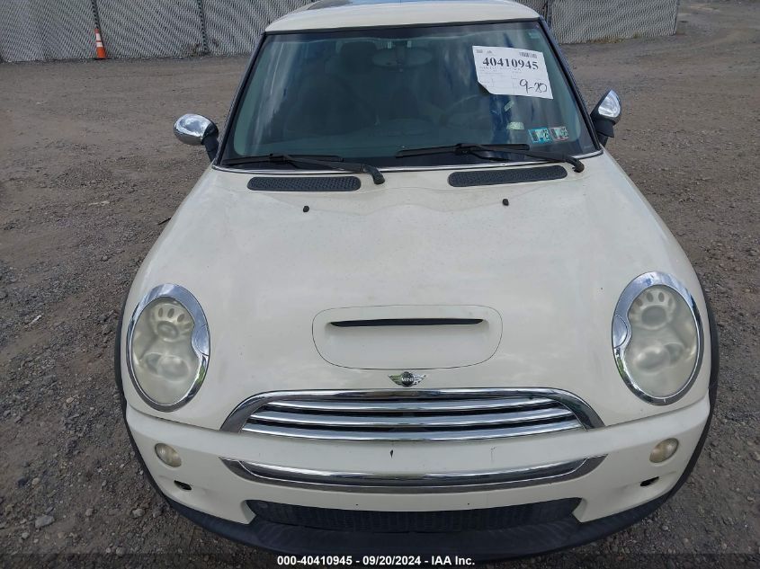 2005 Mini Cooper S VIN: WMWRE33495TD94709 Lot: 40410945