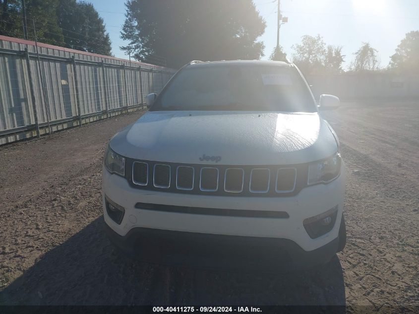 3C4NJCBB3JT155956 2018 Jeep Compass Latitude