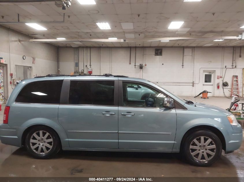 2A8HR54P08R641074 2008 Chrysler Town & Country Touring