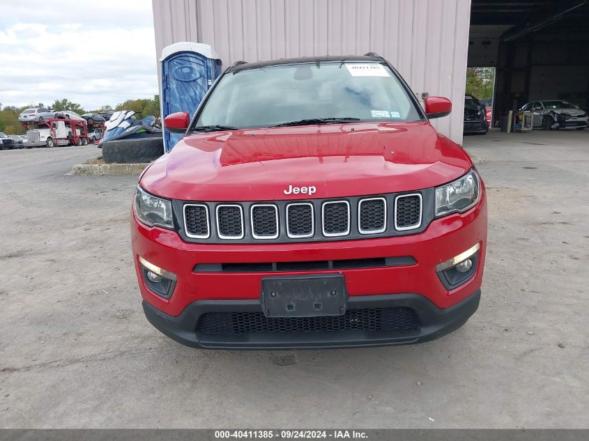 3C4NJDBB5JT252470 2018 Jeep Compass Latitude 4X4