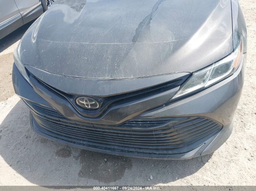 JTNB11HK5J3009225 2018 Toyota Camry Le