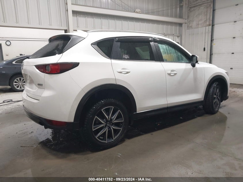 Vin: jm3kfbcm6j0382934, lot: 40900355, mazda cx-5 touring 20184