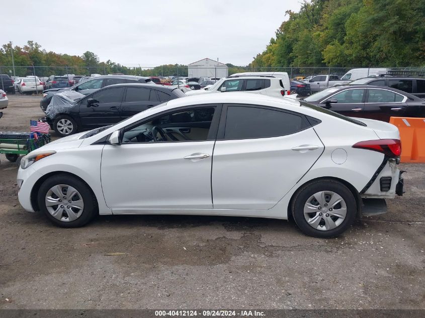 2016 Hyundai Elantra Se VIN: 5NPDH4AE5GH784961 Lot: 40412124