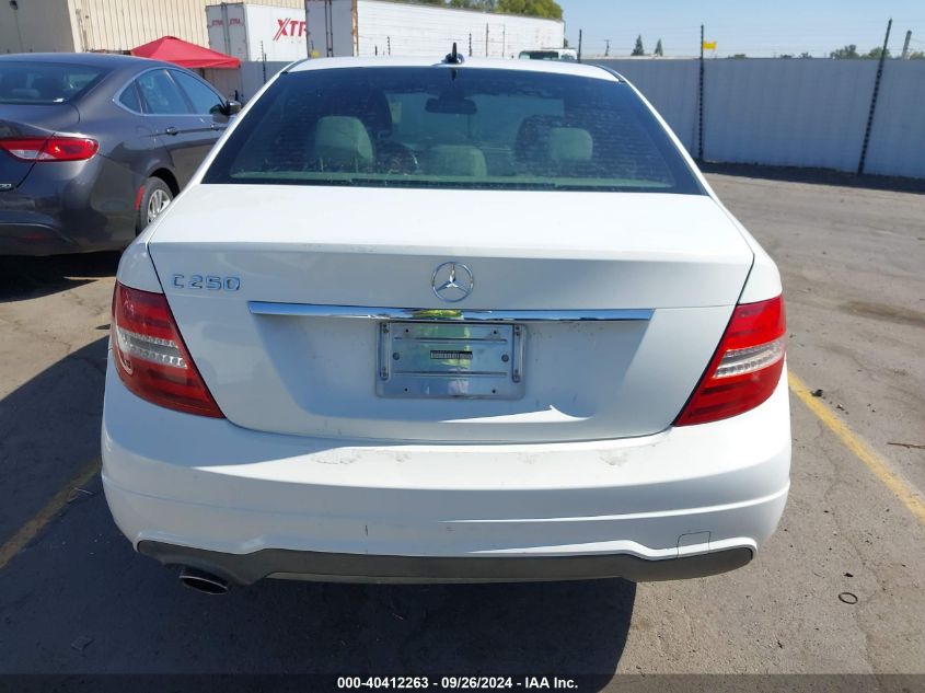 2014 Mercedes-Benz C 250 Luxury/Sport VIN: WDDGF4HB0EA949789 Lot: 40412263