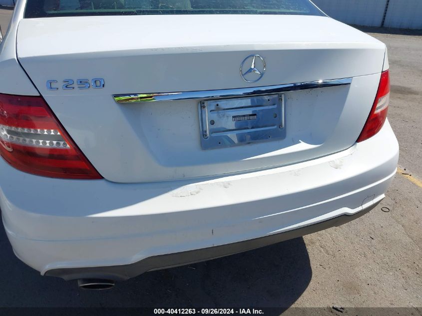 2014 Mercedes-Benz C 250 Luxury/Sport VIN: WDDGF4HB0EA949789 Lot: 40412263