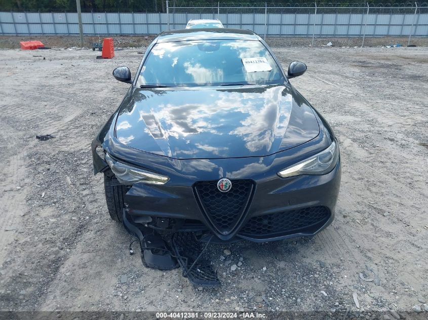 2019 Alfa Romeo Giulia Ti Sport Carbon Awd VIN: ZARFANBN6K7615181 Lot: 40412381