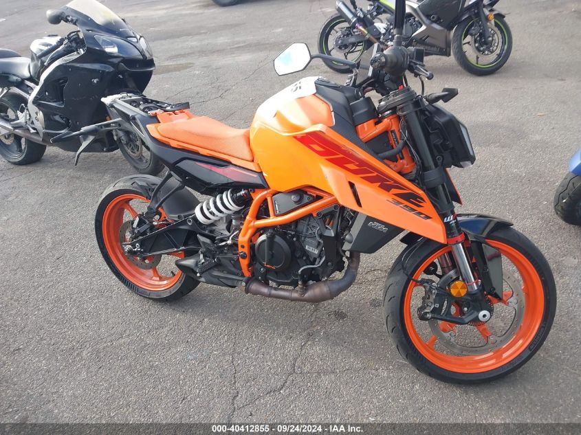 2024 Ktm 390 Duke VIN: MD2JPJ402RN238698 Lot: 40412855