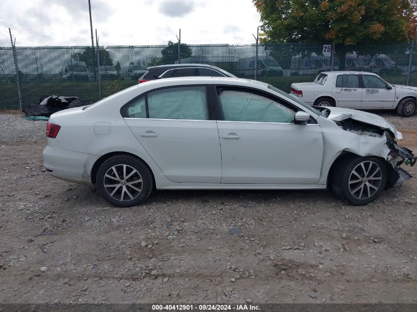 3VWB67AJ7HM370665 2017 Volkswagen Jetta Se