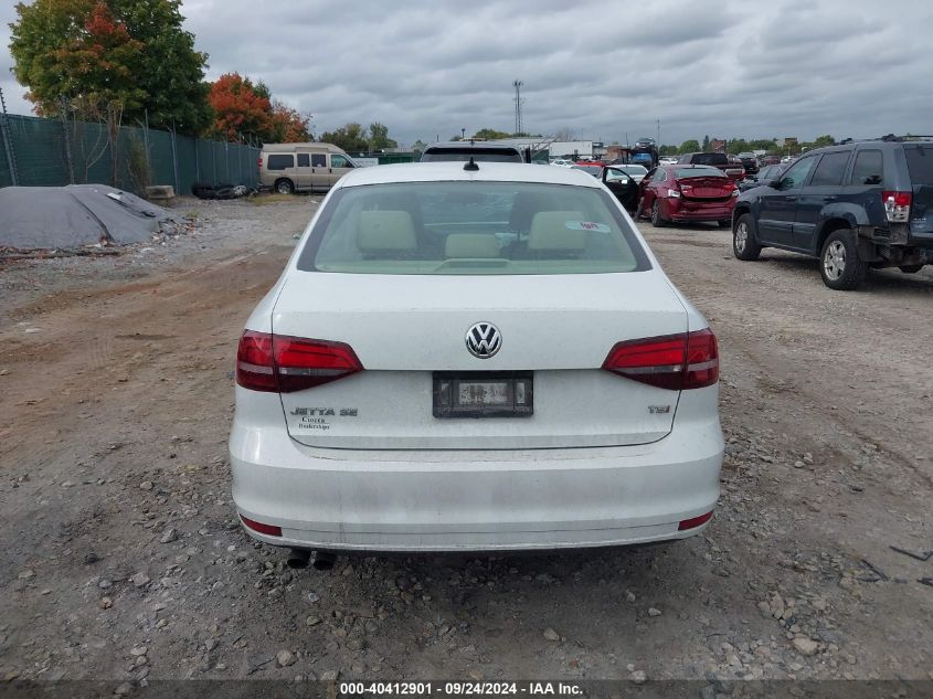 3VWB67AJ7HM370665 2017 Volkswagen Jetta Se