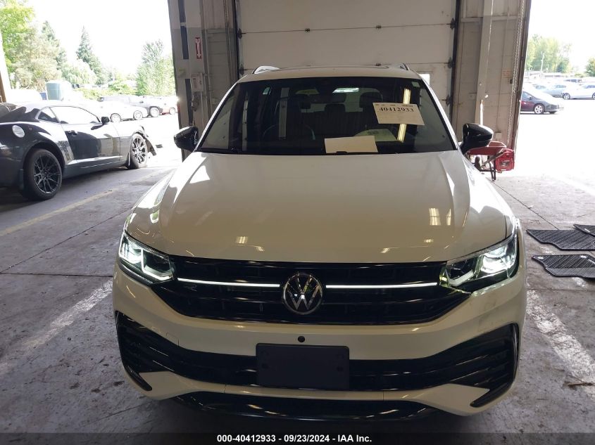 2022 Volkswagen Tiguan 2.0T Sel R-Line VIN: 3VV4B7AX3NM068721 Lot: 40412933