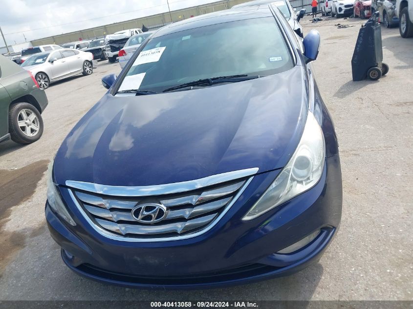 5NPEC4ACXBH028049 2011 Hyundai Sonata Se/Limited