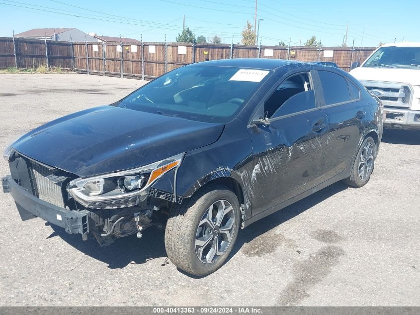 3KPF24AD1KE007739 2019 KIA FORTE - Image 2