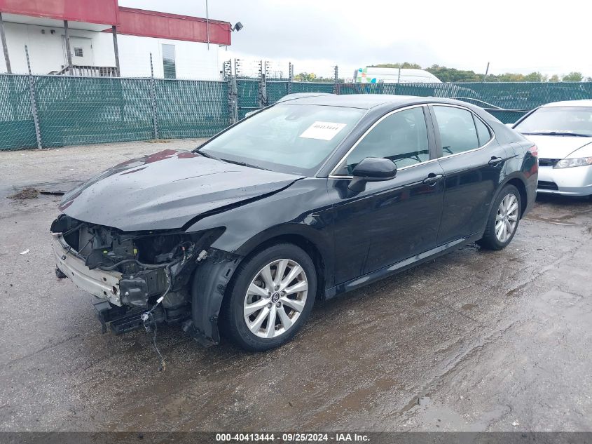 4T1B11HK0KU812763 2019 TOYOTA CAMRY - Image 2