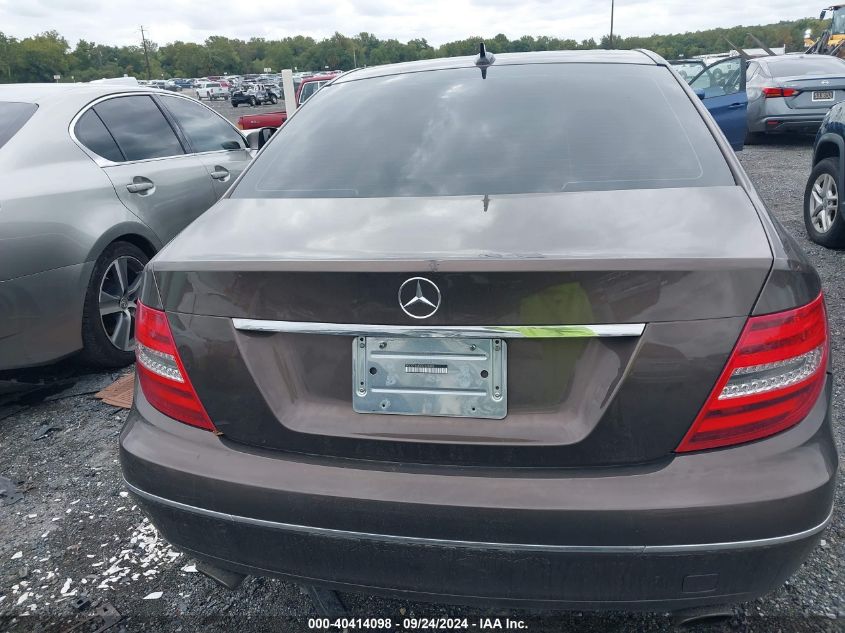 2013 Mercedes-Benz C 300 Luxury 4Matic/Sport 4Matic VIN: WDDGF8ABXDG128888 Lot: 40414098