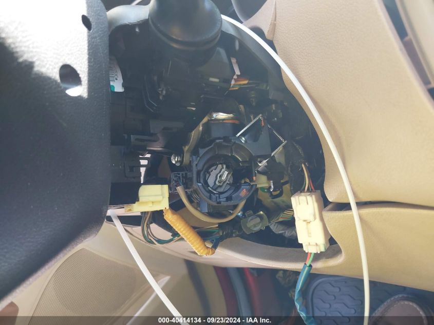 KMHDH4AE4DU865429 2013 Hyundai Elantra Gls